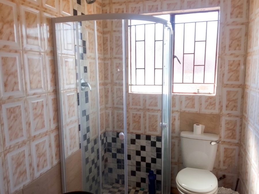 2 Bedroom Property for Sale in Tlhabane West North West